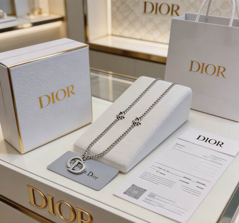 Dior Necklace 05yxs19